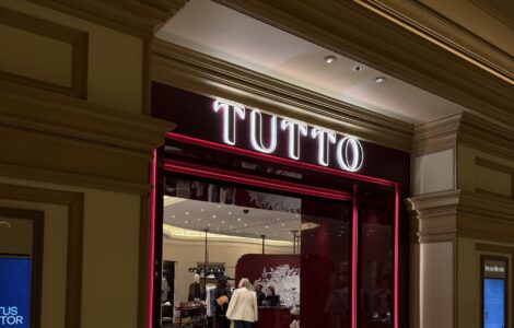 Tutto Bellagio Retail, Studio Munge (Toronto)